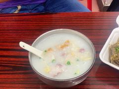 -陈老添美食店(宝华路店)