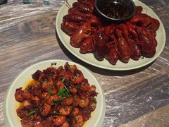 -巴厘龙虾·榜首油焖大虾(音乐学院·沿江酒馆店)