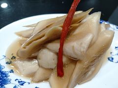 -南京金牛湖巨碗鱼头