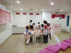 -成都星期8小镇(江宁南路店)