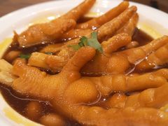 鲍汁焖凤爪-广州天河合景福朋喜来登酒店 · 聚味轩中餐厅
