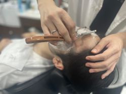 -MARTIN'S BARBER SHOP男士理发馆