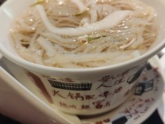 -旺龙巷重庆脆毛肚火锅·潜山扛把子店(潜山商业街店)