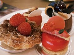 -咖啡苑自助餐厅·中国大饭店