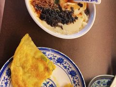 -老客满蛋饼(双塔市集店)