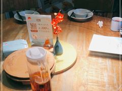 -蜜桃餐厅·伴山(湖滨商业街店)