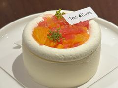 西柚酸奶油慕斯-Ten Olives甜点