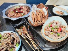 -瑞杰烧烤店·24小时营业(山东路店)