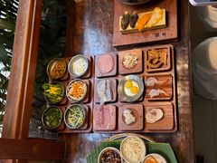 -银米·云南传统过桥米线(双廊黑金冠店)