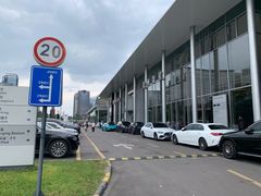 -贵州贵星奔驰4S店(观山湖店)