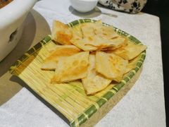 垮炖胖鱼头泡饼-大碗居·烤鸭·鱼头泡饼(天坛东门店)