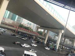 -沪小胖小龙虾(淮海中路旗舰店)