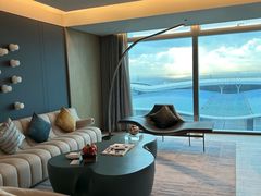 -深圳国际会展中心希尔顿酒店(前海华发冰雪世界店)