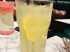 -关夫人餐厅(阳光广场店)