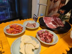 -犟牛家·榴莲烤肉(五棵松店)