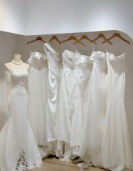 -HANSA韩纱婚纱礼服·龙凤褂·西装设计师集合店