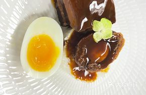 Minghu Braised Pork