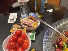 -辣尚瘾·烤鱼·新川菜(交大直营店)