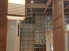 包房-泉寿司(万科公园店)