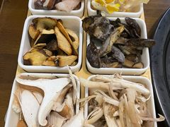 -菌乡缘·野生菌蒸汽鱼火锅(江边夜市店)