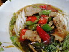 辣椒炒肉米粉-肆姐面粉馆(坡子街店)