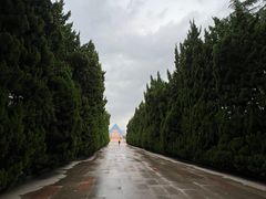 -上海市龙华烈士陵园