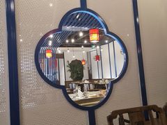 -尚尚仙·酸汤猪手·猪肚鸡火锅(华联万柳购物中心店)