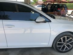 -一嗨租车(凤凰机场店)