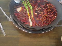 -黄潇洒老火锅(九眼桥宏济巷店)