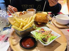 -遇见西木美式餐厅(体育路店)
