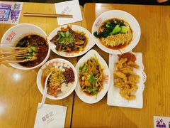 -蓉李记成都名小吃(武汉菱角湖万达店)