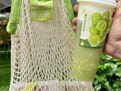 -奈雪的茶(优特汇店)