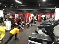 -坚果健身24小时工作室(定西路店)