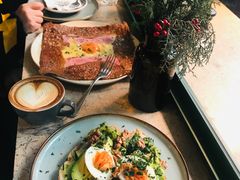 牛油果煮蛋吐司-RAC BAR(安福路店)