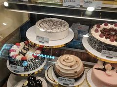 -DQ·蛋糕·冰淇淋(大宁国际商业广场店)