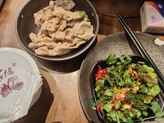 -天成·潮州牛肉脆肉鱼生蚝自助火锅