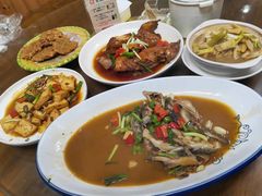 -芦茨金富饭庄·25年老字号·专做稻草鸡