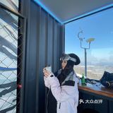 这里可以滑雪，也有更适合拍照FENDI COFFEE 