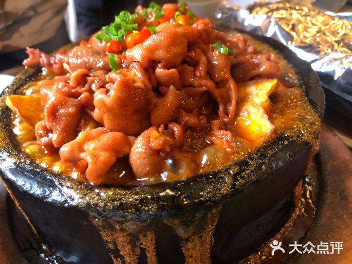 西江美食舫·江西菜(健德桥店)石磨脱骨凤爪图片