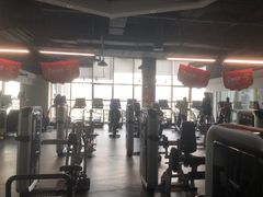 -健变健身俱乐部(前海天虹商场店)