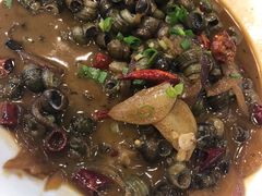 -老鄞江清水龙虾•赵赵家(江北店)