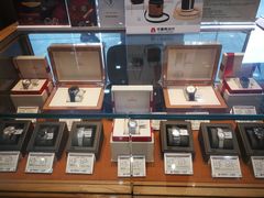 -品真阁华夏典当行(四通桥店)