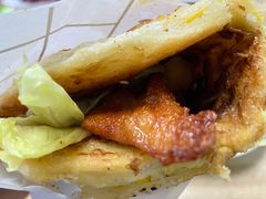 炉烤鸡蛋灌饼-路边摊胡同里(星城商厦店)