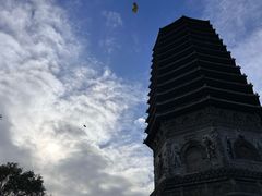 -玲珑塔公园