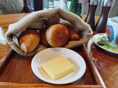 -杭州西子湖四季酒店-WL BISTRO西湖餐厅(灵隐路店)