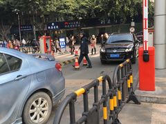 -四川大学华西医院-地下停车场