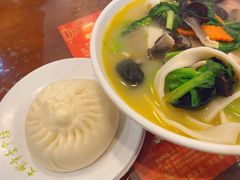 三鲜煨面-大明寺素食坊(扬子江中路店)