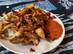 炸菌子-勺子米线·云南传统小吃市集(四方街店)