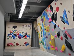 -CLIFFS颗粒攀岩(萧山众安店)