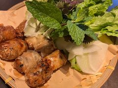 -大头虾越式风味餐厅(光明广场店)